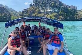 Mangrove Tour Langkawi – Kilim Geoforest Park (Sharing Package) 4 Hours